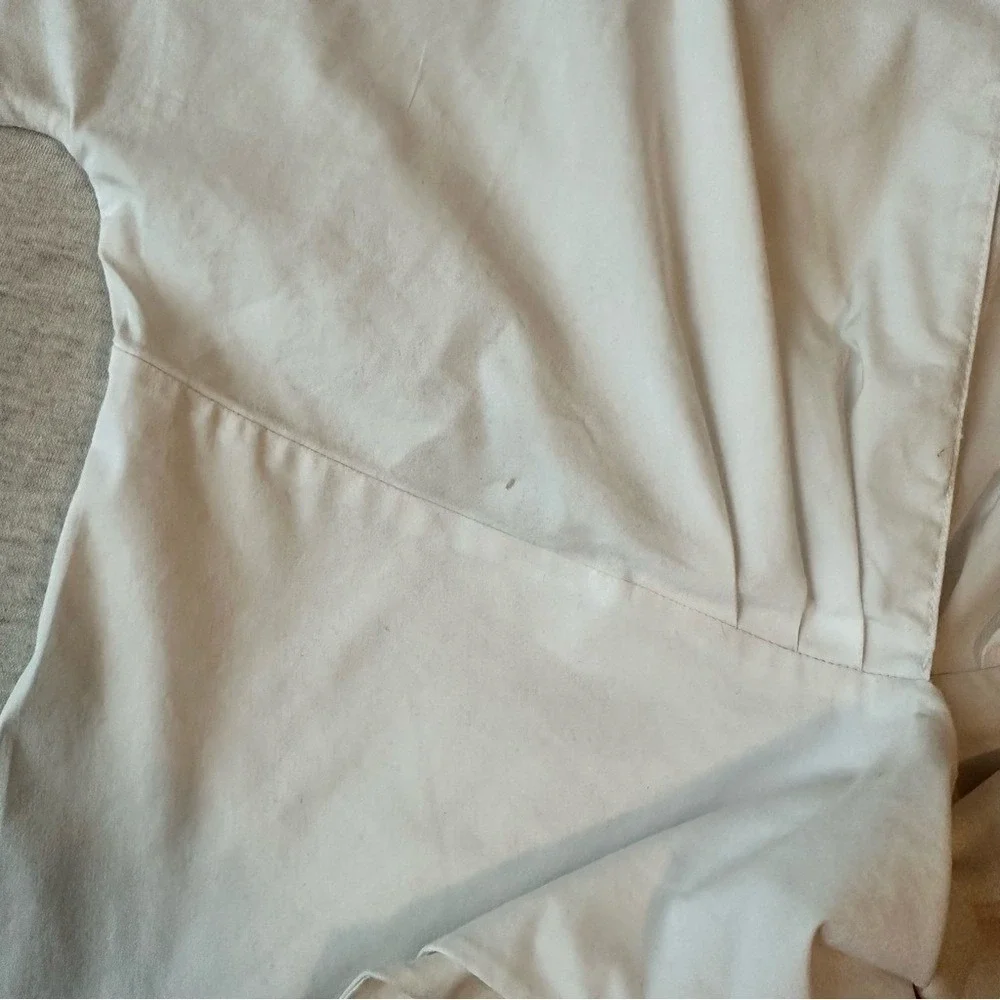 Josephine Chaus White Tie-Front Button-Down Top - Picture 4 of 7